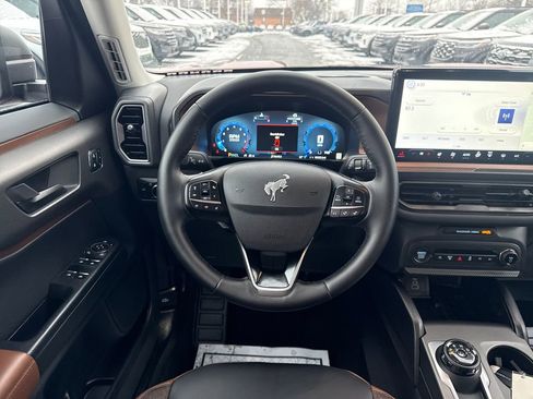 Used 2025 Ford Bronco Sport Outer Banks w/ Outer Banks Tech Package+ image 13