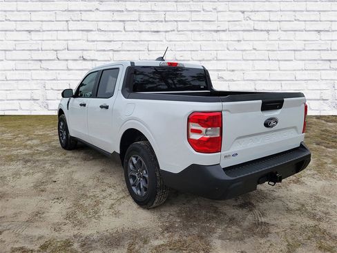New 2026 Ford Maverick XLT w/ Equipment Group 301A image 3