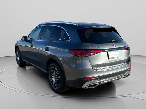 Used 2023 Mercedes-Benz GLC 300 4MATIC image 7