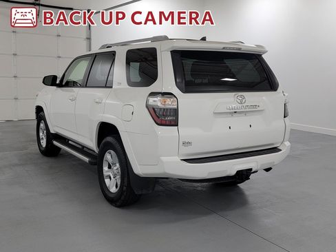Used 2017 Toyota 4Runner SR5 Premium AWD/4WD image 6