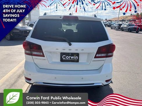 Used 2020 Dodge Journey Crossroad FWD image 6