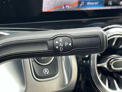 Certified 2023 Mercedes-Benz GLB 250 image 32