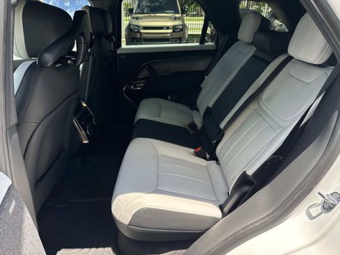 Certified 2024 Land Rover Range Rover Sport Dynamic SE AWD/4WD image 14