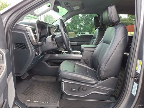 Used 2024 Ford F250 Lariat w/ Sport Appearance Package AWD/4WD image 16