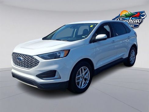 Used 2024 Ford Edge SEL AWD/4WD image 3