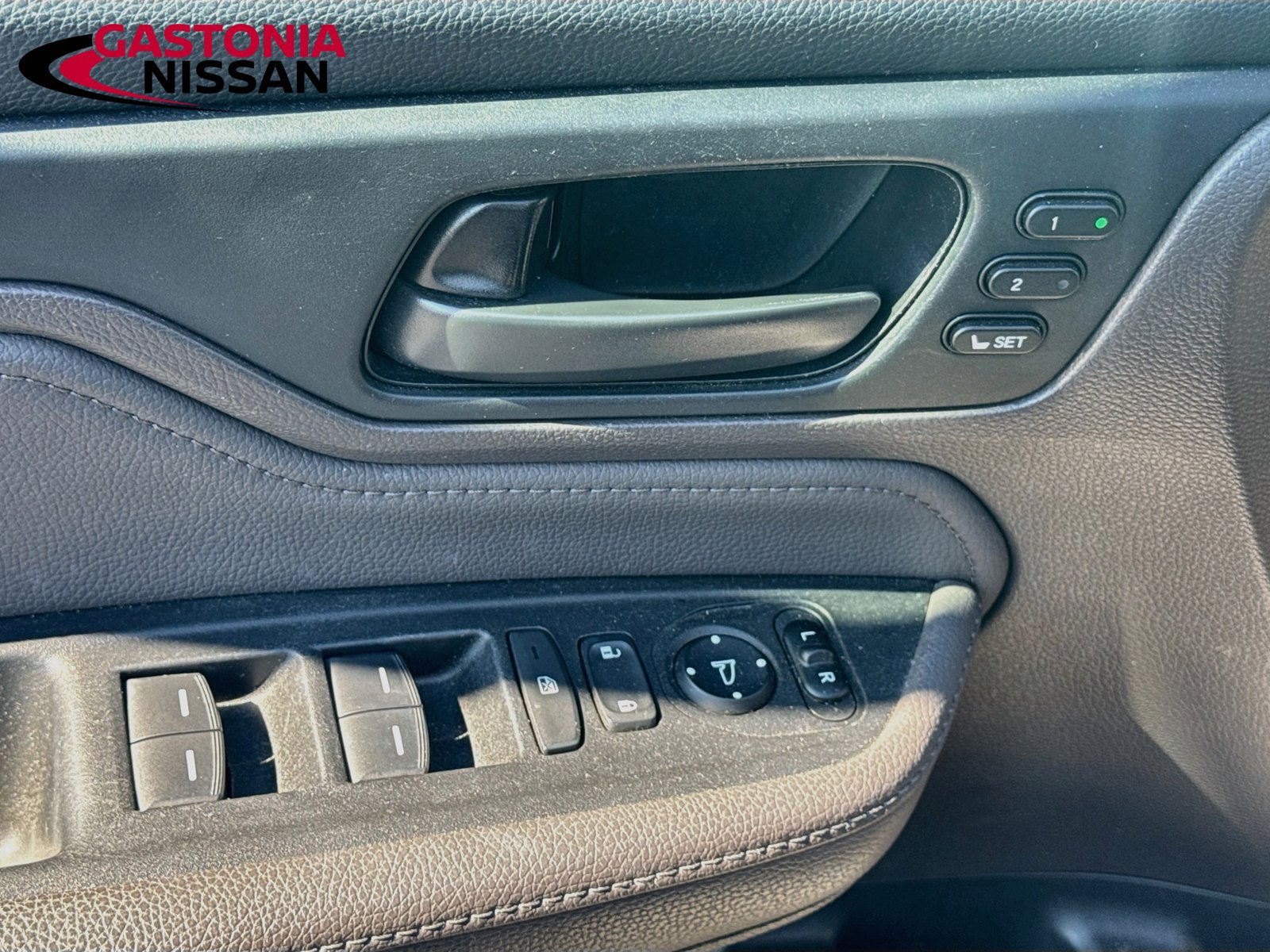 Used 2018 Honda Odyssey Touring image 23