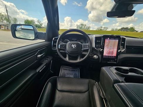 Used 2025 RAM 1500 Laramie image 13