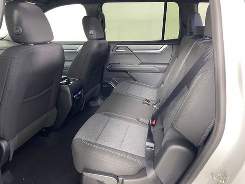 New 2026 GMC Acadia Elevation AWD/4WD image 6