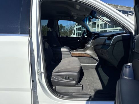 Used 2020 Chevrolet Tahoe LS image 32