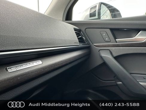 Certified 2023 Audi Q5 2.0T Premium w/ Convenience Package AWD/4WD image 37