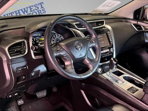 Used 2022 Nissan Murano SV AWD/4WD image 17