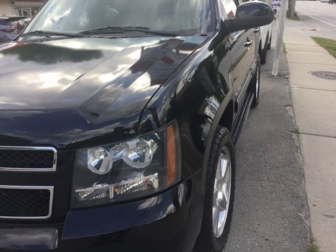 Used 2013 Chevrolet Tahoe LT w/ Luxury Package image 10