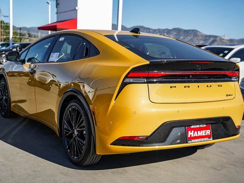 New 2026 Toyota Prius image 7