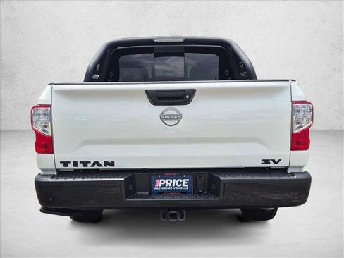Used 2024 Nissan Titan SV w/ SV Bronze Edition Package RWD image 6