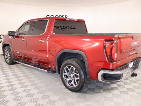 Used 2022 GMC Sierra 1500 SLT RWD image 23