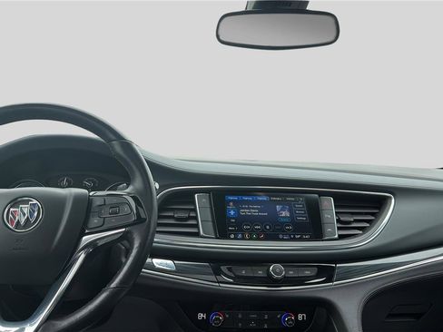 Used 2024 Buick Enclave Essence w/ Experience Buick Package FWD image 9