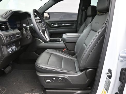 Used 2023 GMC Yukon Denali image 21