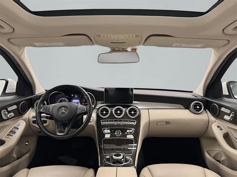 Used 2017 Mercedes-Benz C 300 4MATIC Sedan image 12