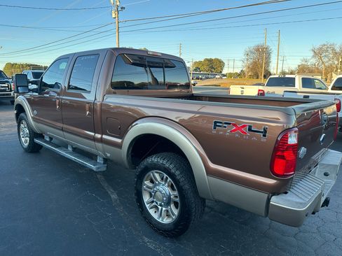 Used 2011 Ford F250 King Ranch w/ King Ranch w/Chrome Pkg image 8