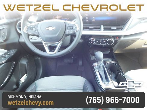 New 2026 Chevrolet Trax LT w/ Driver Confidence Package FWD image 15