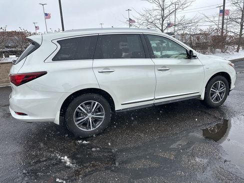 Used 2017 INFINITI QX60 Luxe w/ Premium Plus Package AWD/4WD image 13