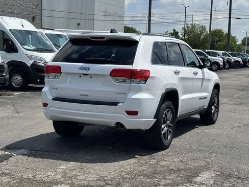Used 2019 Jeep Grand Cherokee Limited AWD/4WD image 4