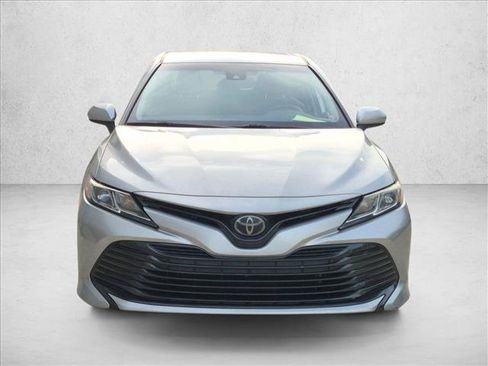 Certified 2020 Toyota Camry LE FWD image 2