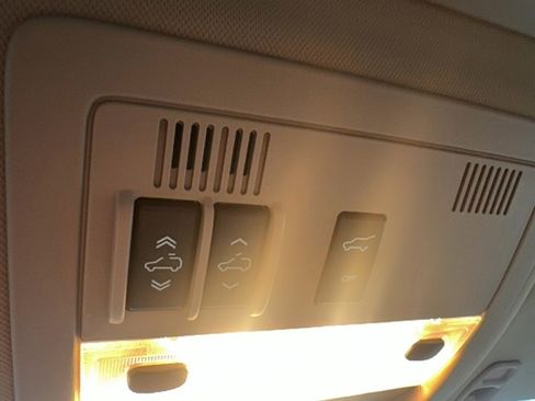 Used 2013 GMC Yukon Denali image 35