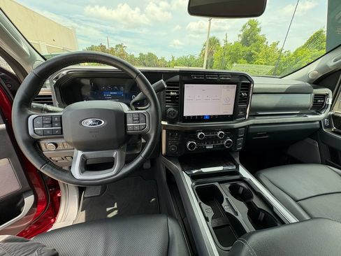 Certified 2024 Ford F350 Lariat w/ Lariat Ultimate Package AWD/4WD image 8
