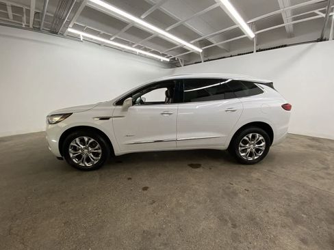 Used 2021 Buick Enclave Avenir w/ Avenir Technology Package image 3