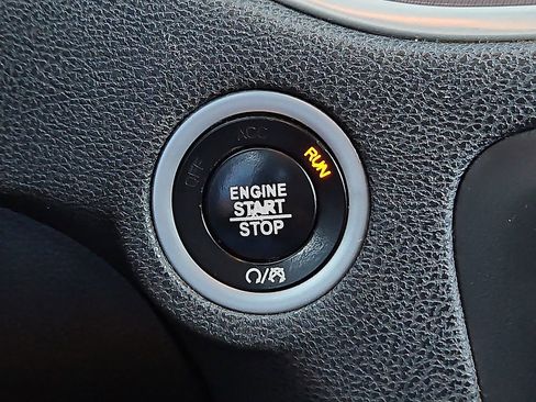 Used 2021 Dodge Charger SXT w/ Blacktop Package image 22