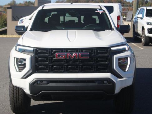 New 2025 GMC Canyon Elevation w/ Convenience Package image 2