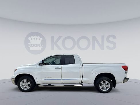 Used 2013 Toyota Tundra 2WD Double Cab w/ Tow Pkg image 2