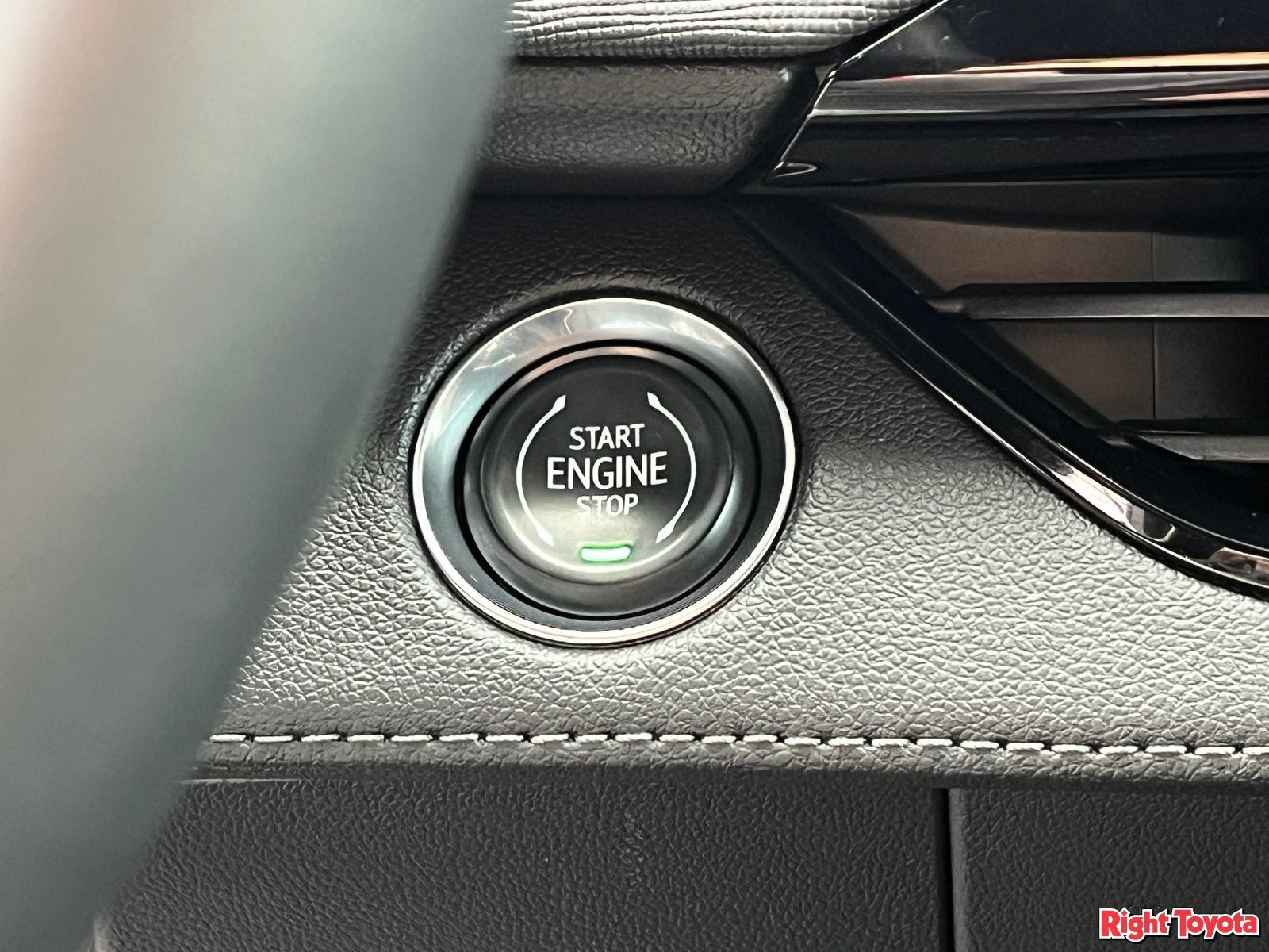 Used 2026 Buick Enclave Preferred FWD image 25