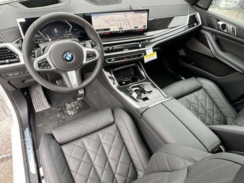 New 2026 BMW X5 xDrive40i w/ M Sport Package image 10