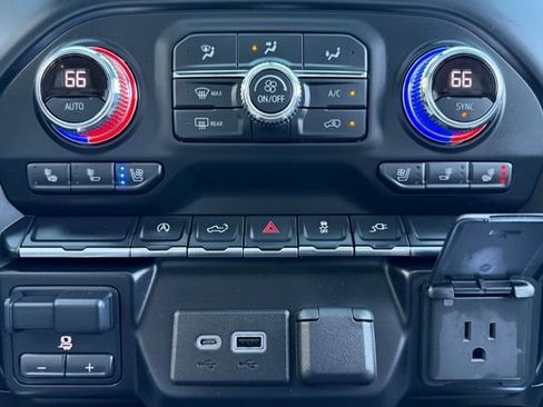 Used 2019 GMC Sierra 1500 AT4 image 28