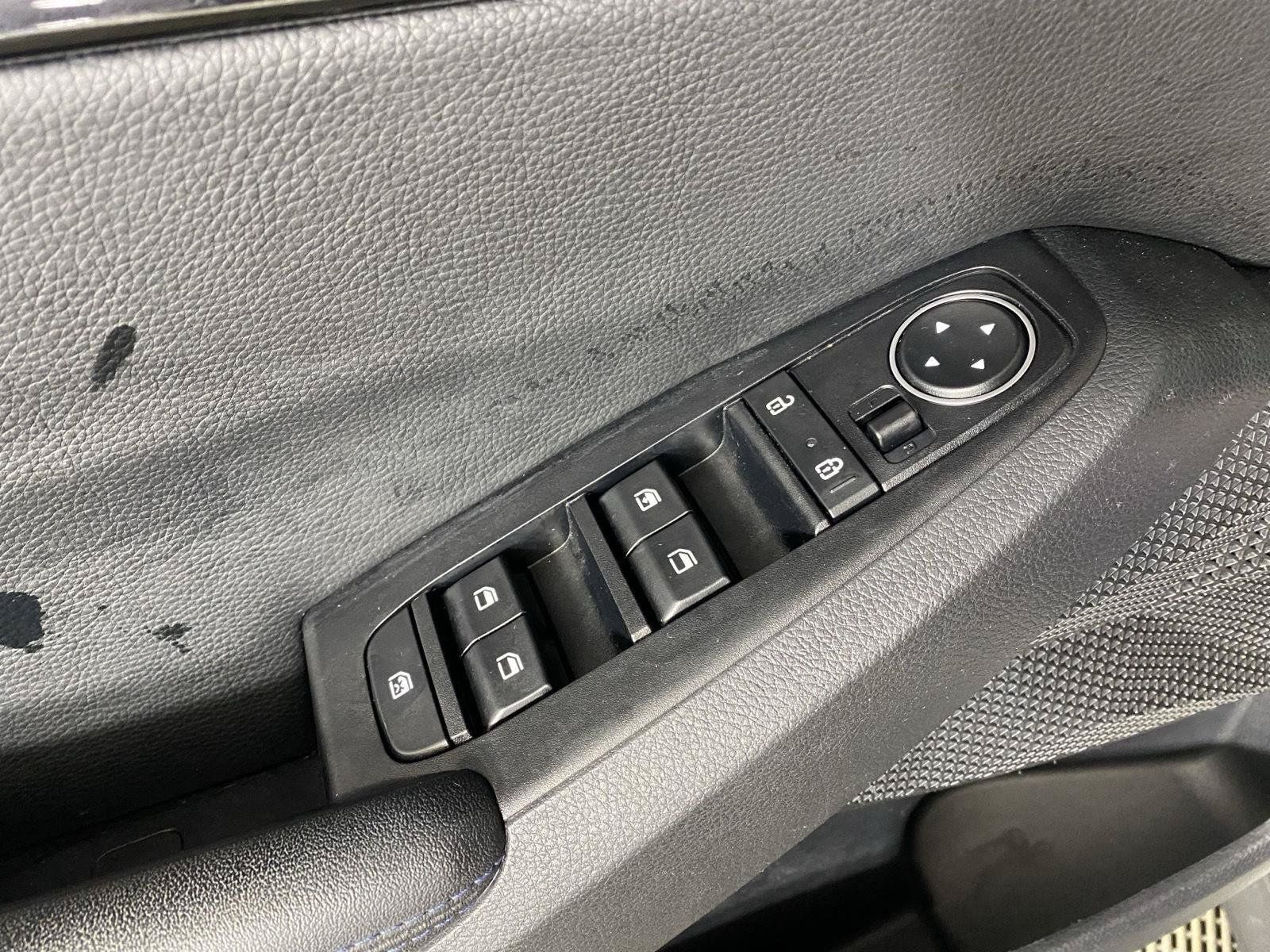 Used 2022 Kia Seltos S FWD image 21