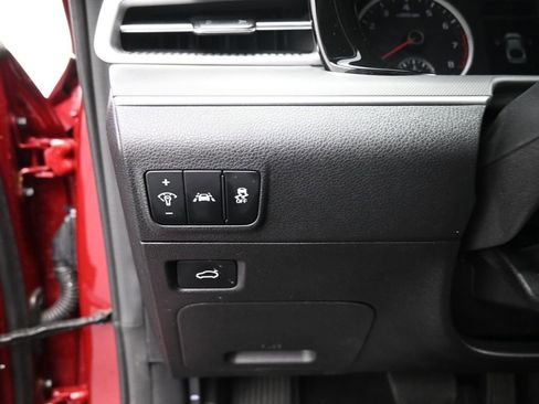 Used 2023 Kia K5 GT-Line image 13