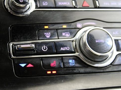 Used 2021 Lincoln Nautilus Reserve image 18