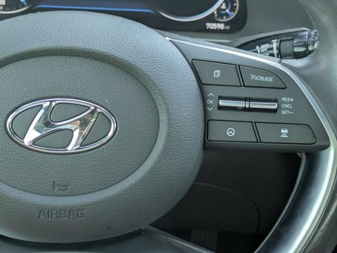 Used 2020 Hyundai Sonata SEL w/ Premium Package FWD image 14