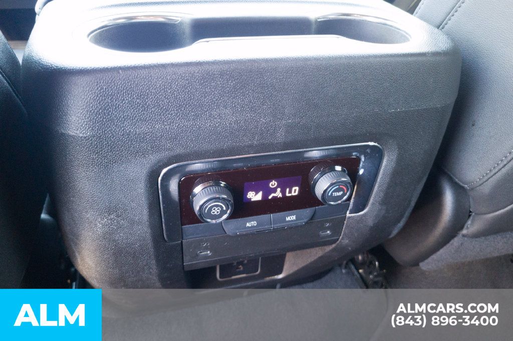 Used 2025 Chevrolet Tahoe LT RWD image 23