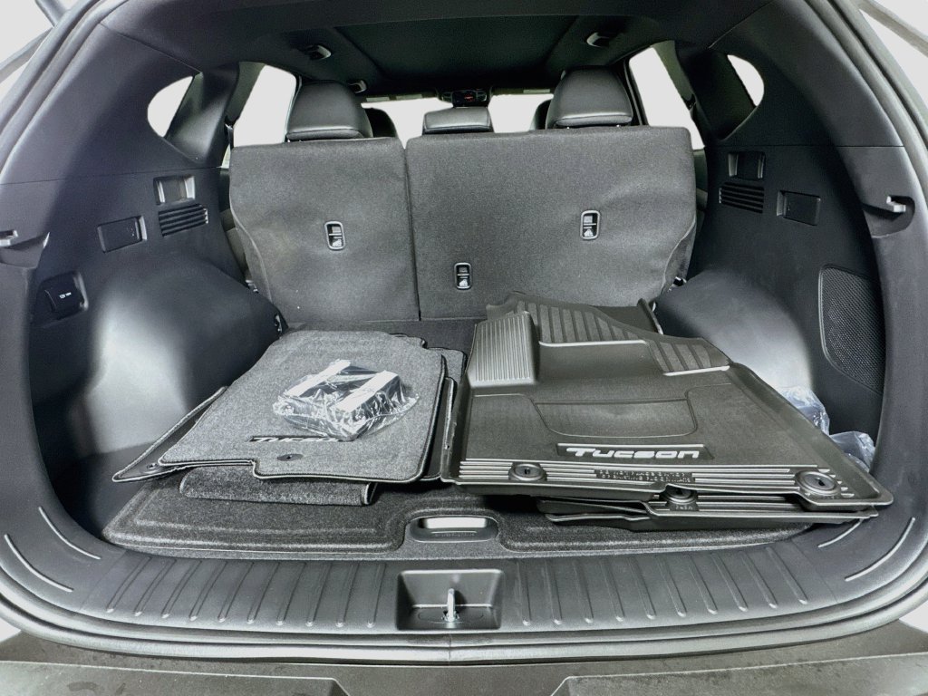 New 2026 Hyundai Tucson Limited AWD/4WD image 28