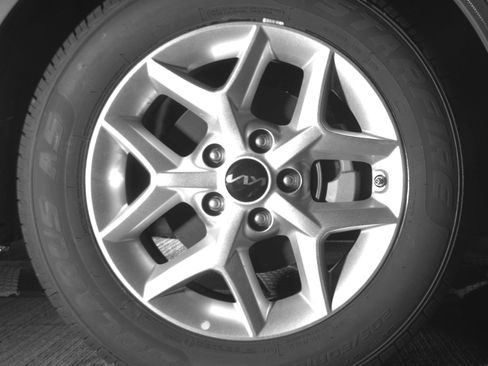 Used 2025 Kia Soul LX w/ LX Technology Package image 13