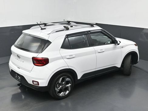 Used 2023 Hyundai Venue SEL w/ Cargo Package FWD image 35