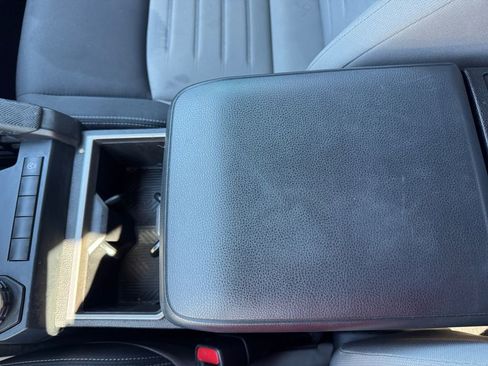 Used 2024 Toyota Tacoma TRD Sport image 23