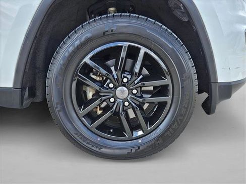 Used 2020 Jeep Grand Cherokee Limited RWD image 23