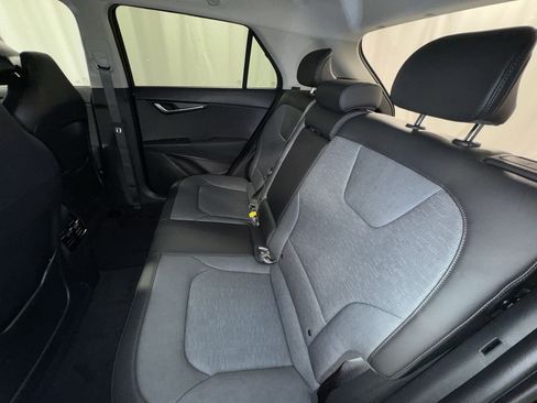 Certified 2025 Kia Niro SX Touring image 28