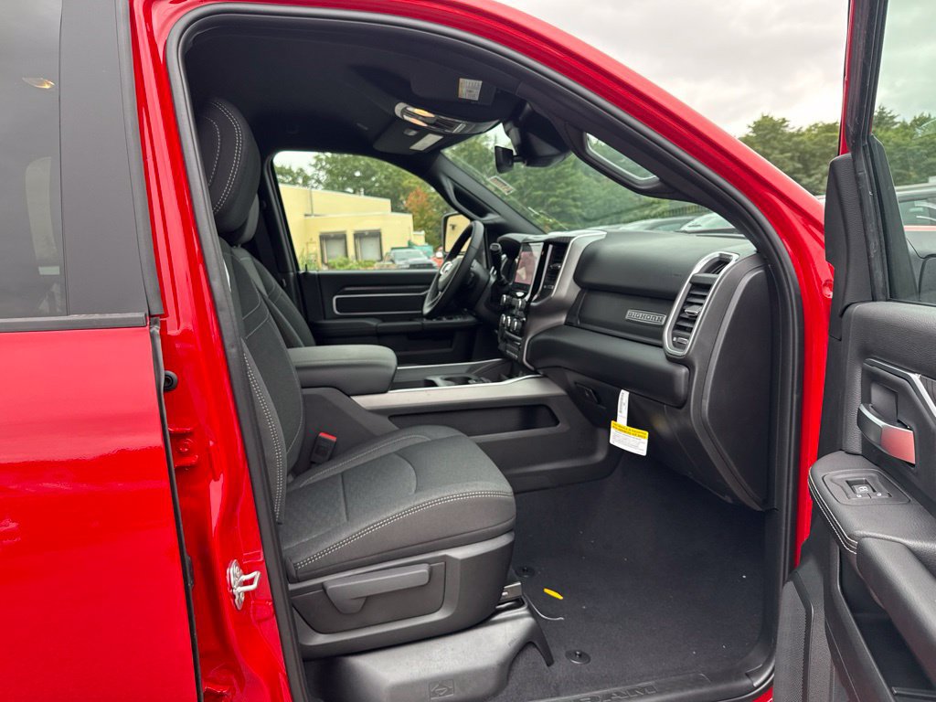 New 2027 RAM 2500 Big Horn AWD/4WD image 25