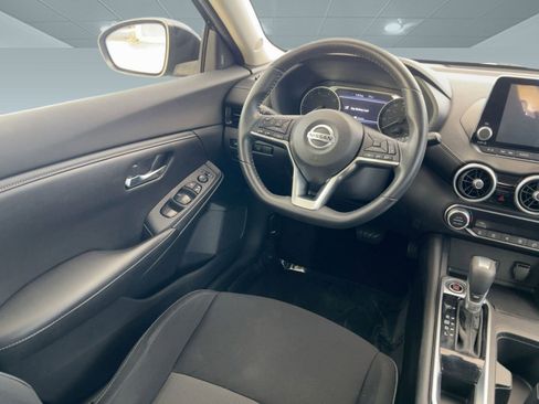 Used 2020 Nissan Sentra SV image 26