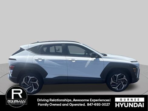Used 2026 Hyundai Kona SEL Premium AWD/4WD image 11